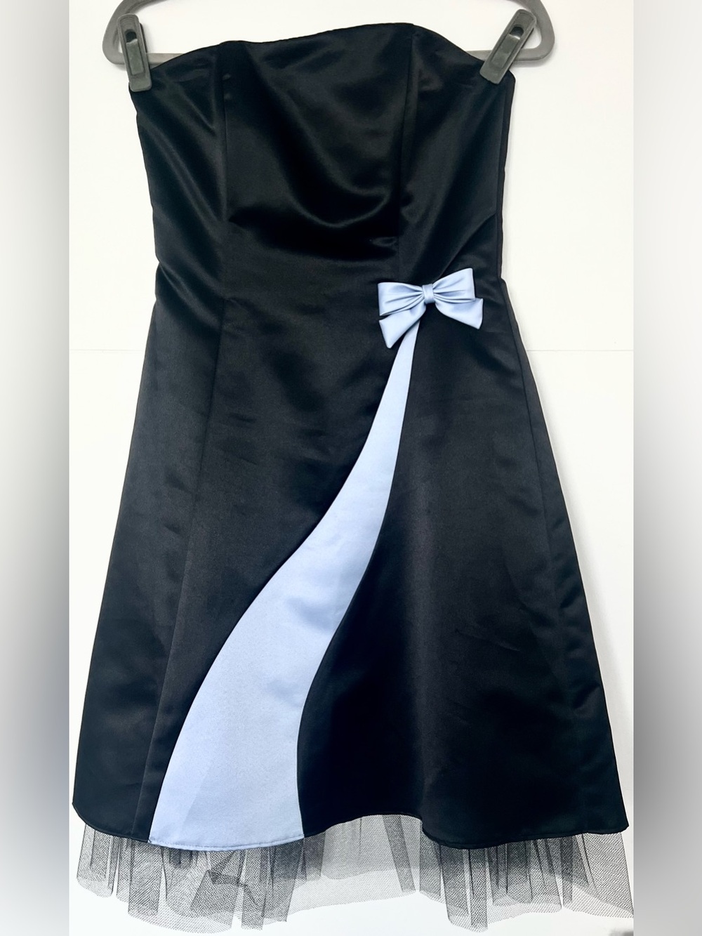 Jessica McClintock Gunne Sax Black Satin Dress Size 5/6 Blue Bow Strapless